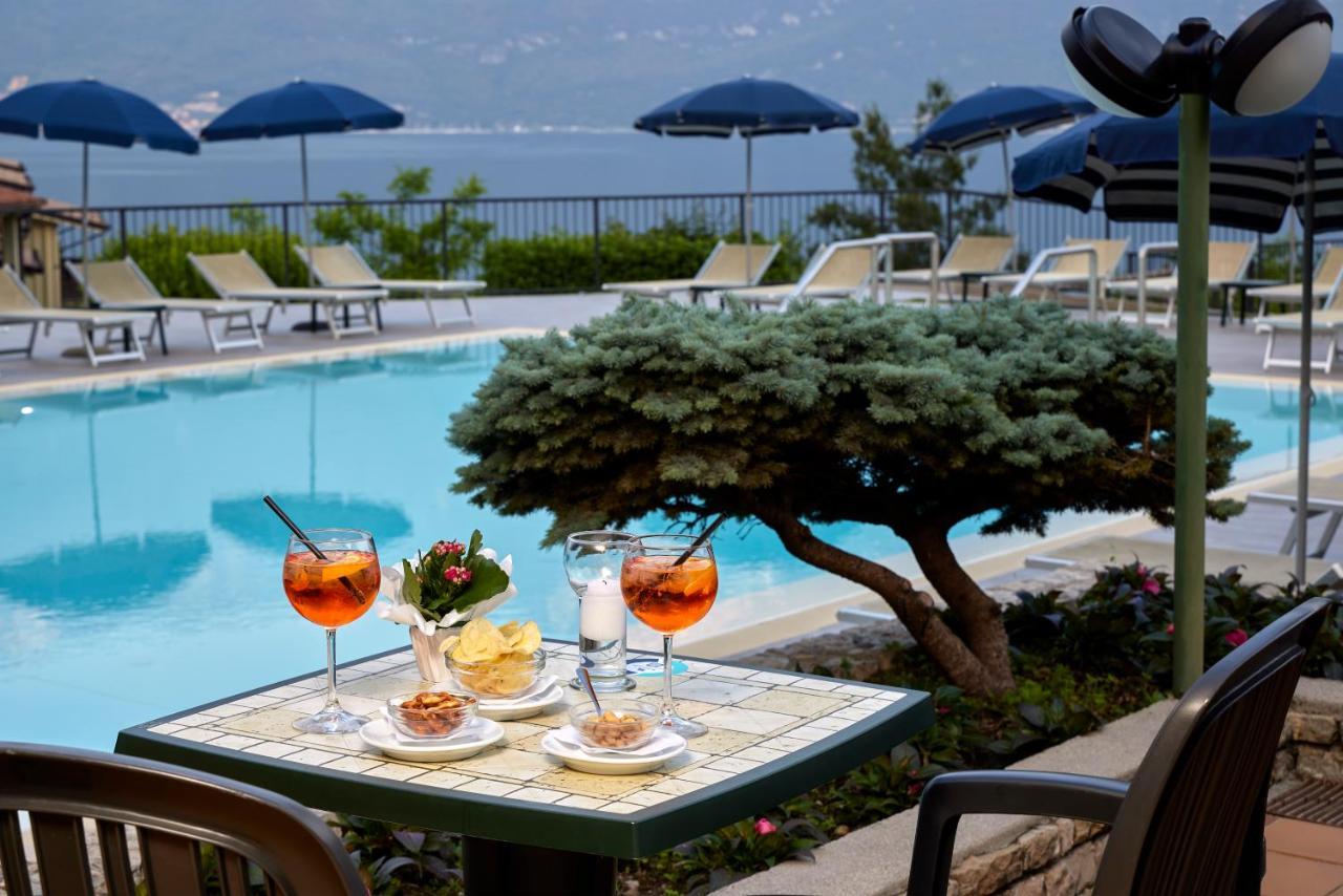 Hotel Royal Village Limone sul Garda Eksteriør billede