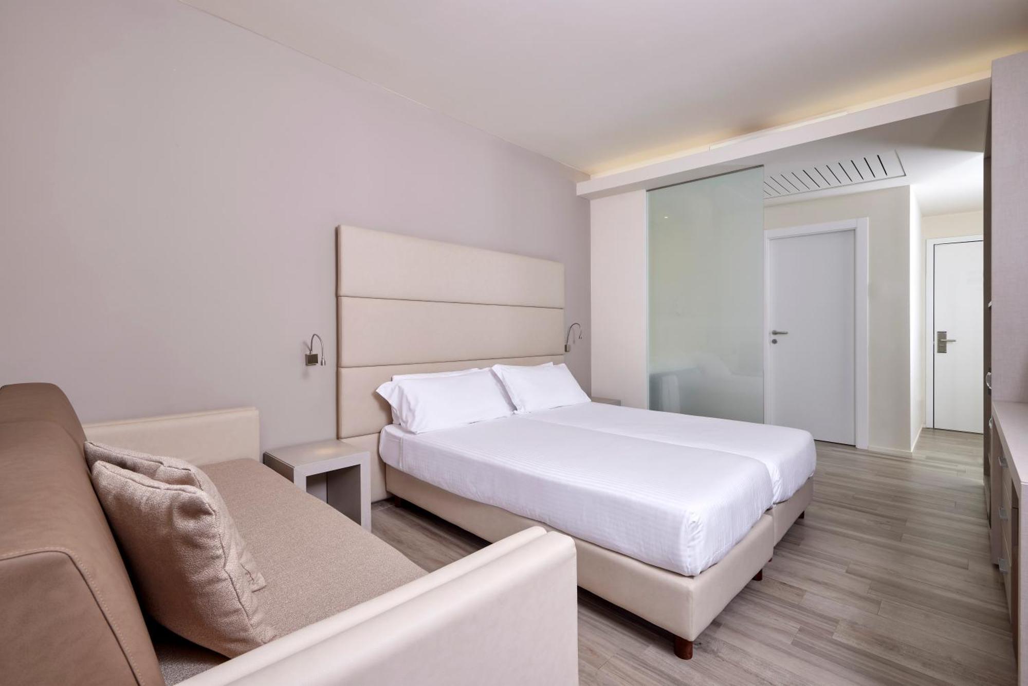 Hotel Royal Village Limone sul Garda Værelse billede