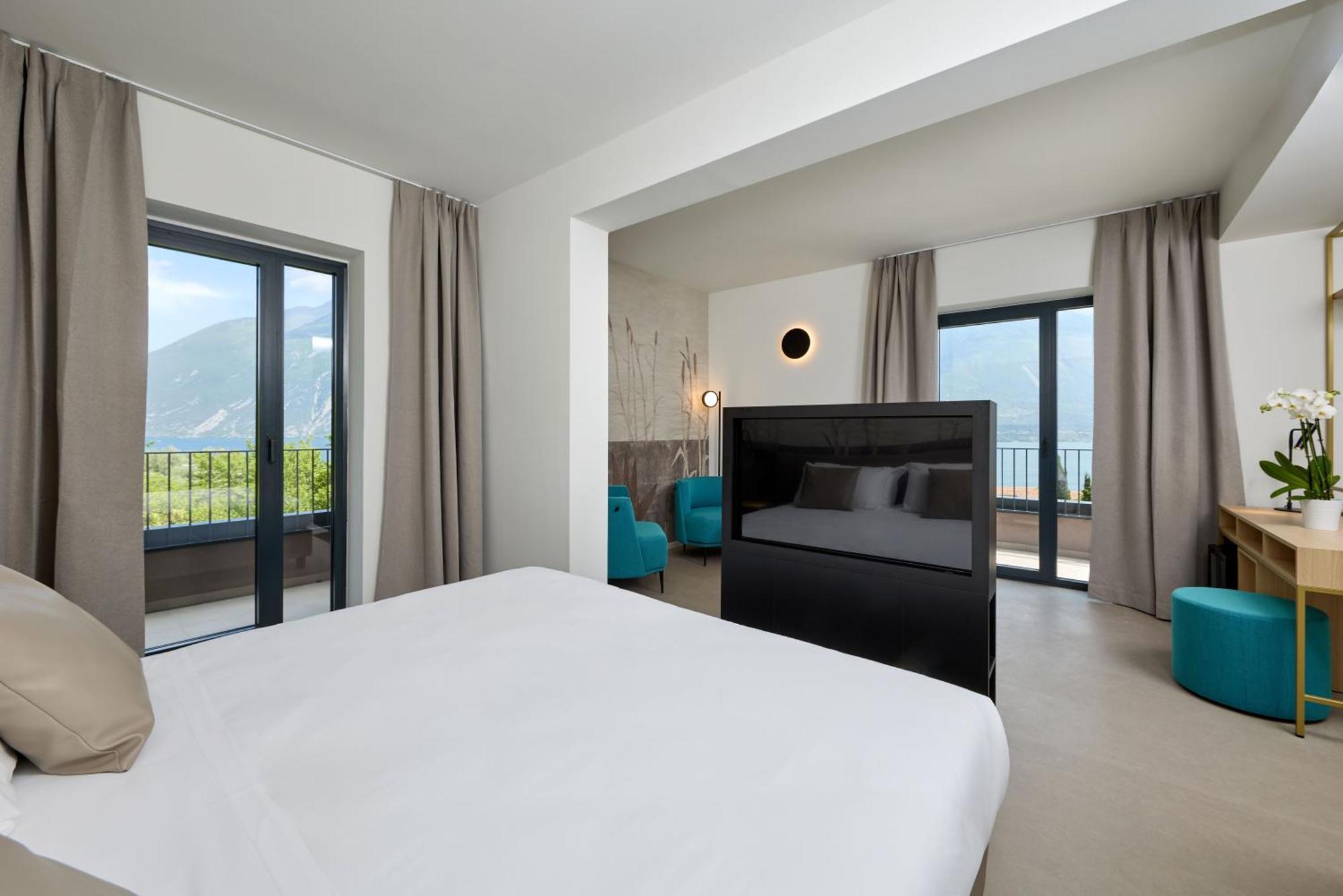 Hotel Royal Village Limone sul Garda Eksteriør billede