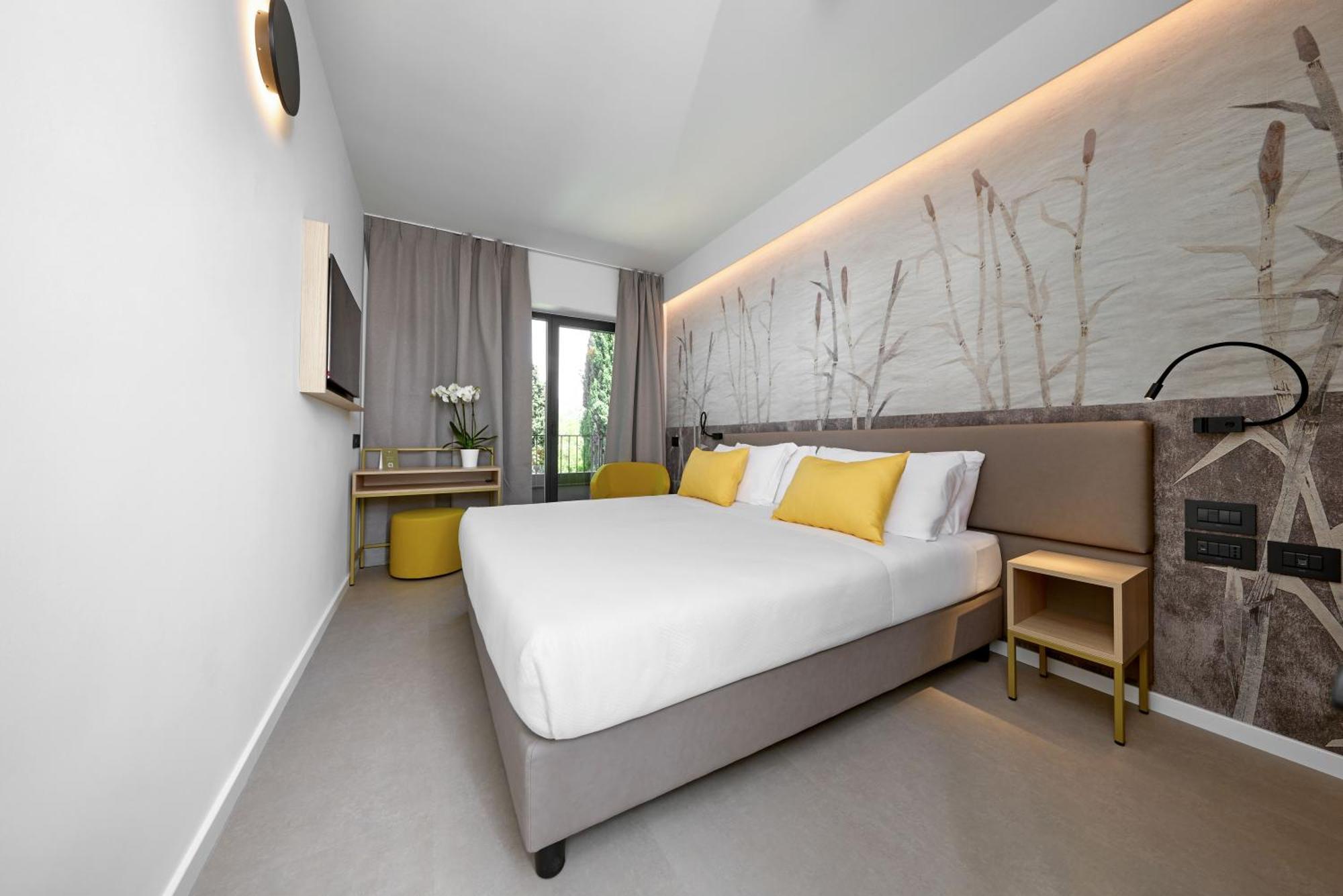 Hotel Royal Village Limone sul Garda Værelse billede