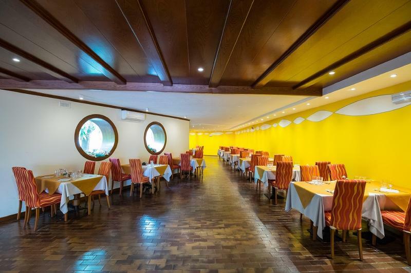 Hotel Royal Village Limone sul Garda Eksteriør billede